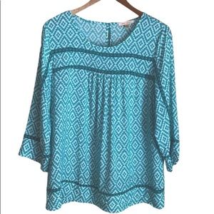 Skies Are Blue Geometric Print Women’s Top Size M